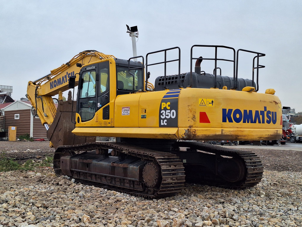 KOMATSU PC 350 LC - 8MO - Kāpurķēžu ekskavators: foto 3 KOMATSU PC 350 LC - 8MO - Kāpurķēžu ekskavators: foto 3