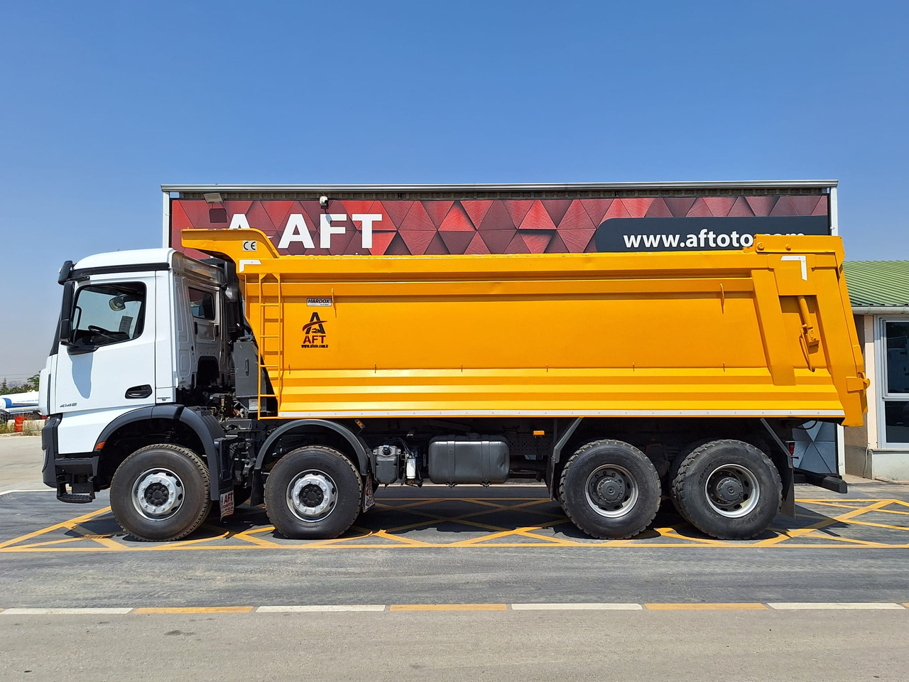 MERCEDES-BENZ AROCS 4148 - Kravas automašīna pašizgāzējs: foto 5 MERCEDES-BENZ AROCS 4148 - Kravas automašīna pašizgāzējs: foto 5