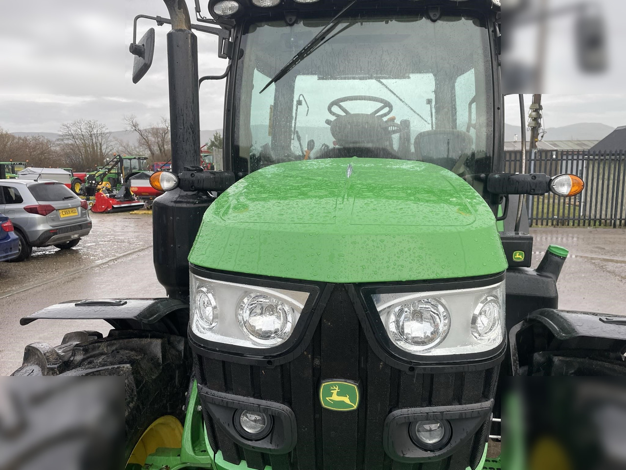 2017 JOHN DEERE 6130R - Traktors: foto 4 2017 JOHN DEERE 6130R - Traktors: foto 4