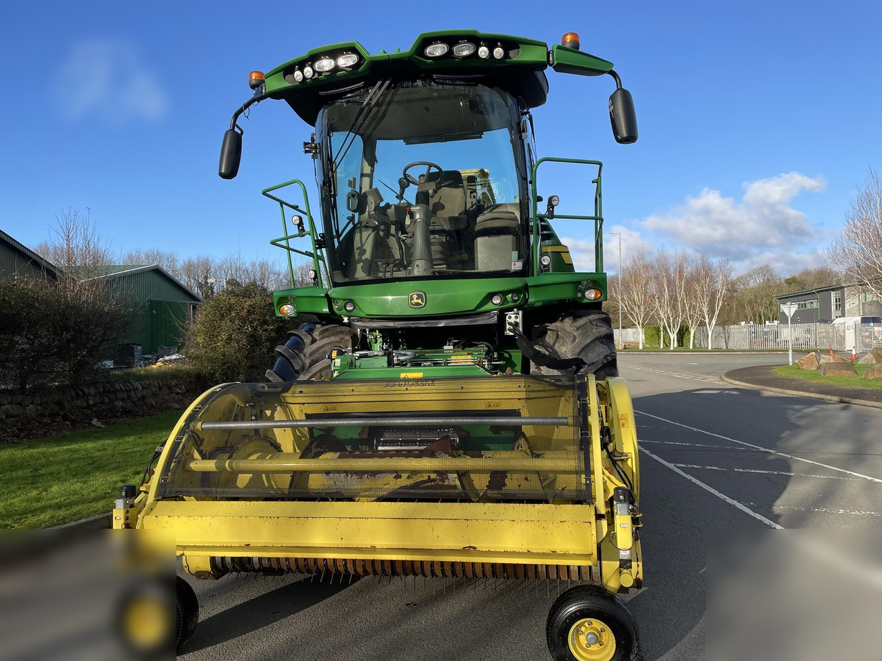 2018 JOHN DEERE 8400 - Lopbarības kombains: foto 5 2018 JOHN DEERE 8400 - Lopbarības kombains: foto 5