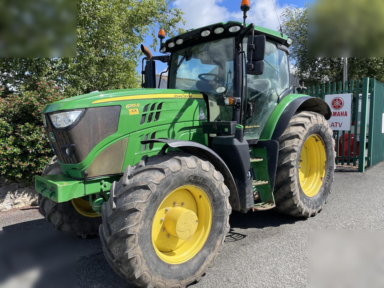 2019 JOHN DEERE 6155R - Traktors: foto 1 2019 JOHN DEERE 6155R - Traktors: foto 1