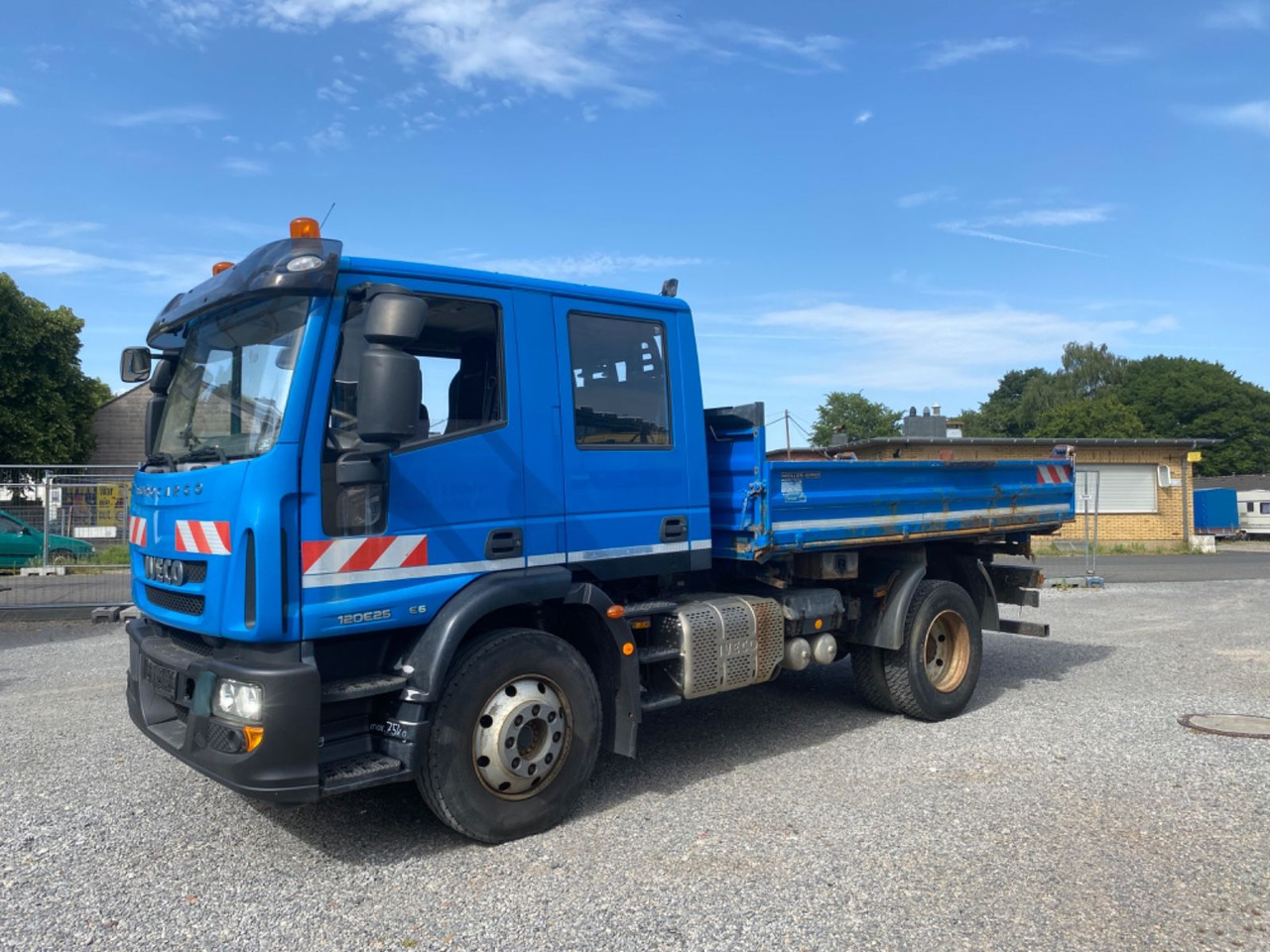 Iveco Eurocargo 120E250 Doka- Meiller Kipper - Kravas automašīna pašizgāzējs: foto 1 Iveco Eurocargo 120E250 Doka- Meiller Kipper - Kravas automašīna pašizgāzējs: foto 1