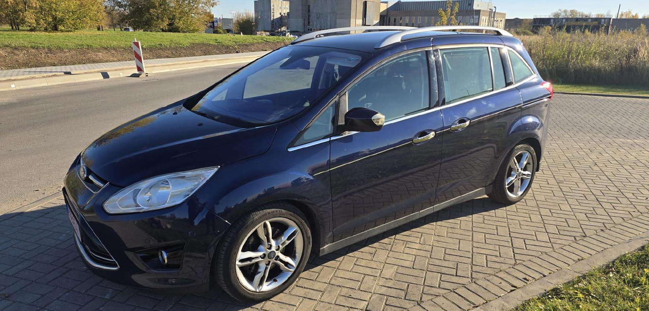 Ford C-MAX - Vieglā automašīna: foto 4 Ford C-MAX - Vieglā automašīna: foto 4