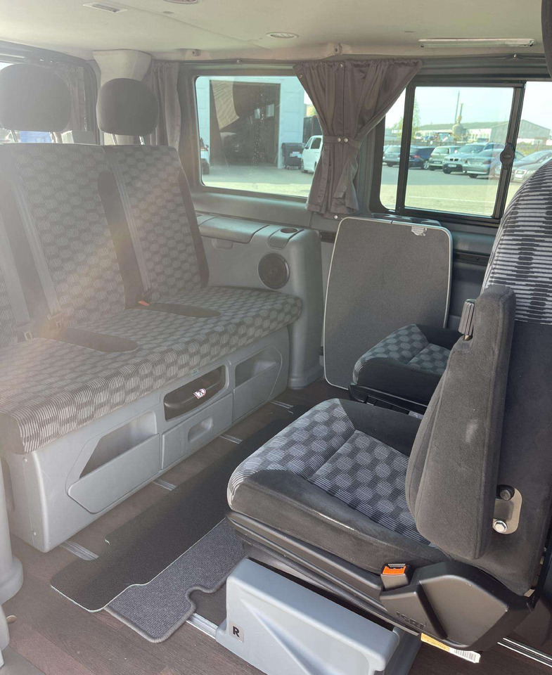 Ford Transit līzingu Ford Transit: foto 10 Ford Transit līzingu Ford Transit: foto 10