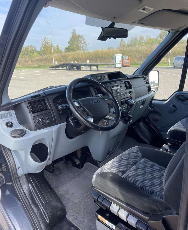 Ford Transit līzingu Ford Transit: foto 9 Ford Transit līzingu Ford Transit: foto 9