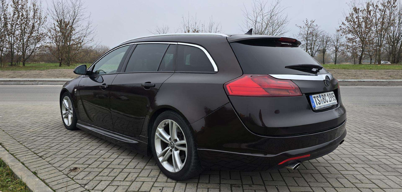 Opel Insignia - Universālis: foto 4 Opel Insignia - Universālis: foto 4