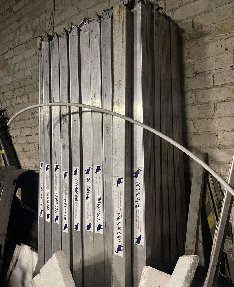 Schmitz SKO - Virsbūve un ārpuse - Piekabe: foto 1 Schmitz SKO - Virsbūve un ārpuse - Piekabe: foto 1