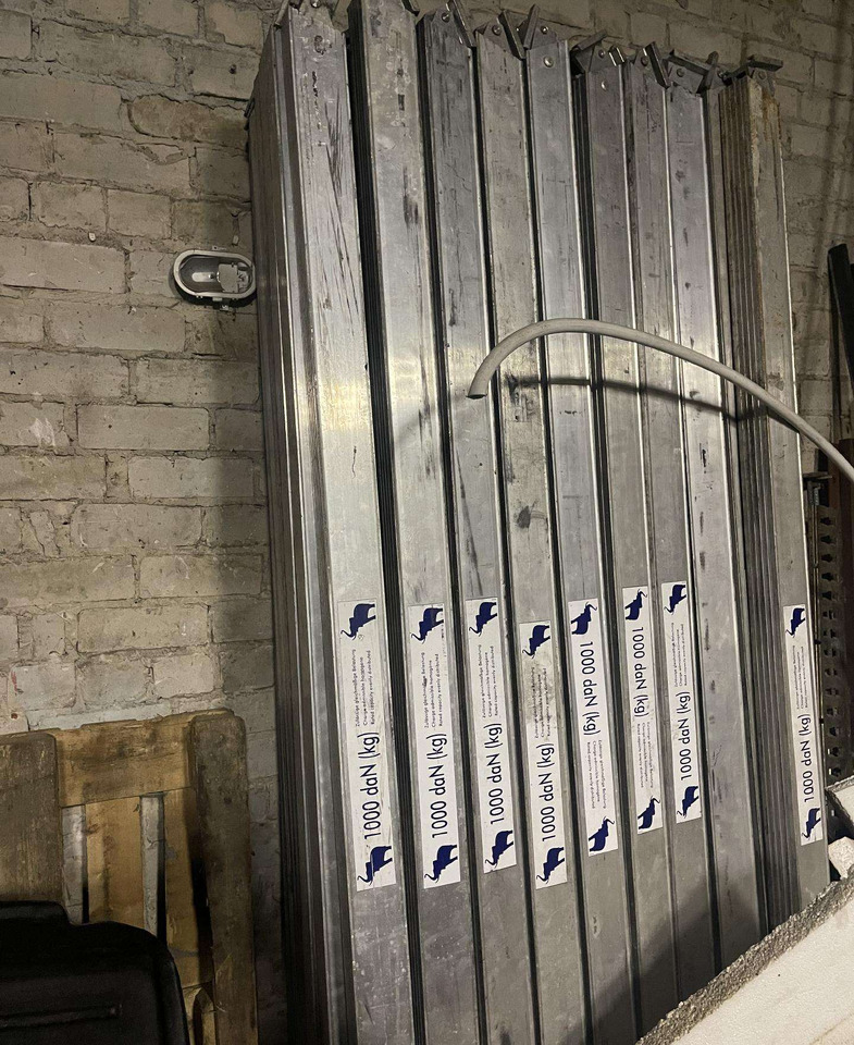 Schmitz SKO - Virsbūve un ārpuse - Piekabe: foto 3 Schmitz SKO - Virsbūve un ārpuse - Piekabe: foto 3