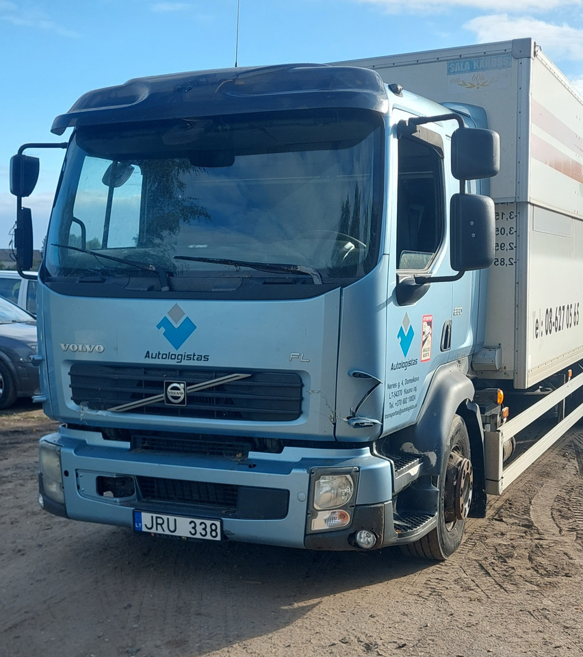 VOLVO FL280 - Kravas automašīna ar slēgto virsbūvi: foto 2 VOLVO FL280 - Kravas automašīna ar slēgto virsbūvi: foto 2