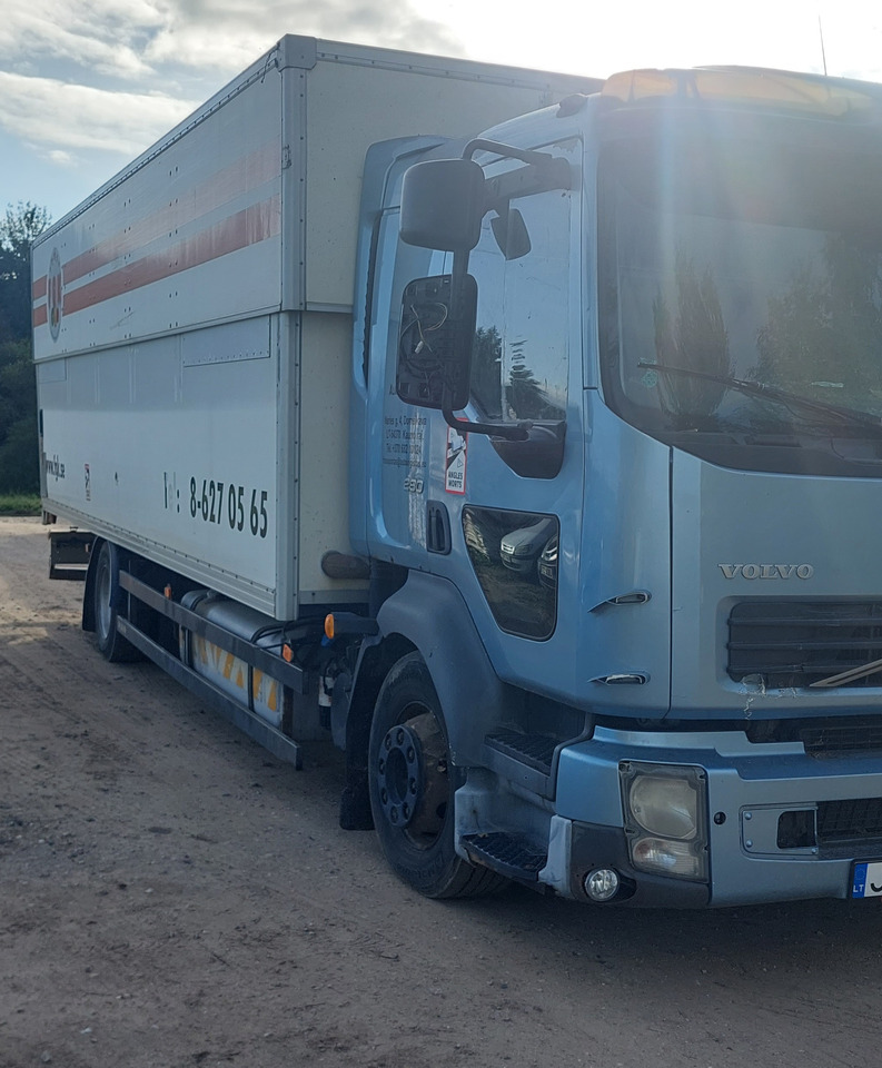 VOLVO FL280 - Kravas automašīna ar slēgto virsbūvi: foto 3 VOLVO FL280 - Kravas automašīna ar slēgto virsbūvi: foto 3