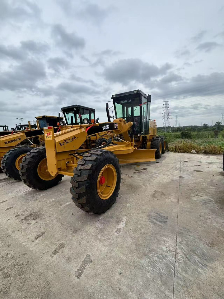 CATERPILLAR 140K - Greiders: foto 1 CATERPILLAR 140K - Greiders: foto 1