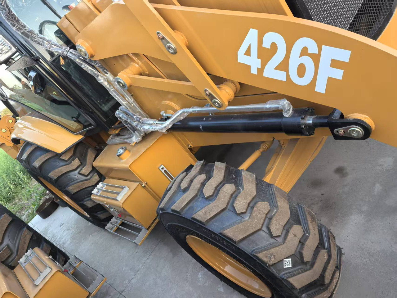CATERPILLAR 426F new backhoe loader 2025 hot sale jcb - Ekskavators-iekrāvējs: foto 3 CATERPILLAR 426F new backhoe loader 2025 hot sale jcb - Ekskavators-iekrāvējs: foto 3