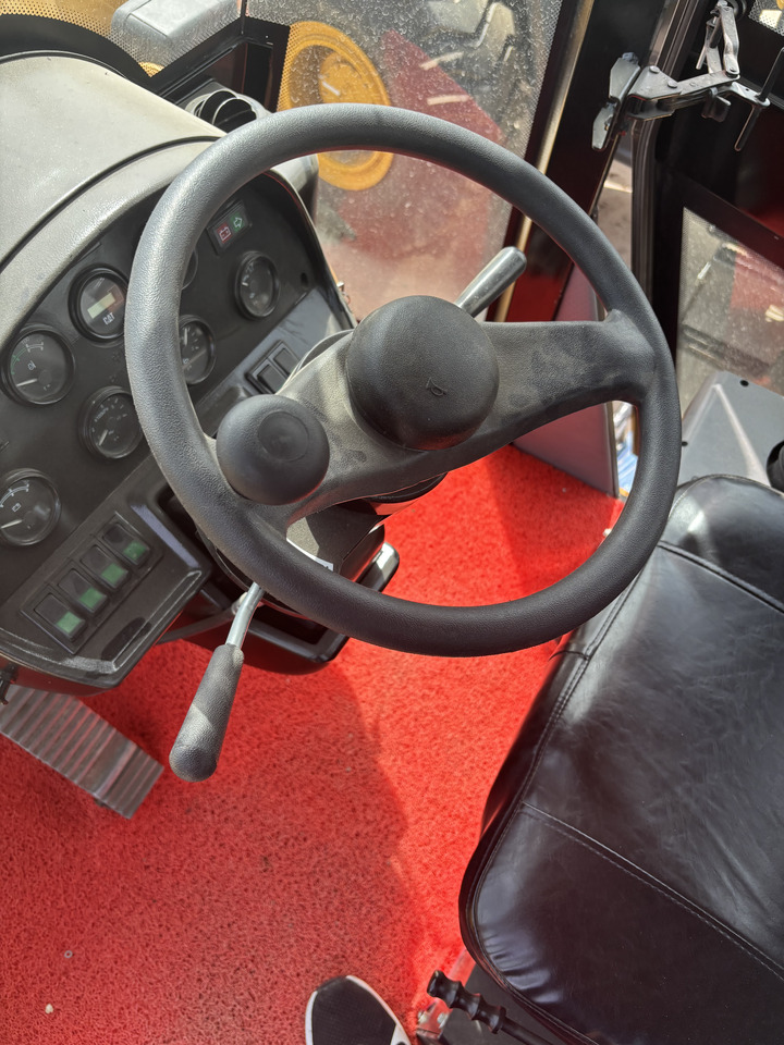 CATERPILLAR 966H great condition discouted - Riteņu iekrāvējs: foto 5 CATERPILLAR 966H great condition discouted - Riteņu iekrāvējs: foto 5