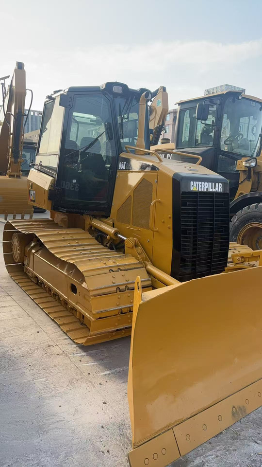 CATERPILLAR D5k diesel compact precision fuel-efficient cater bulldozer - Buldozers: foto 2 CATERPILLAR D5k diesel compact precision fuel-efficient cater bulldozer - Buldozers: foto 2