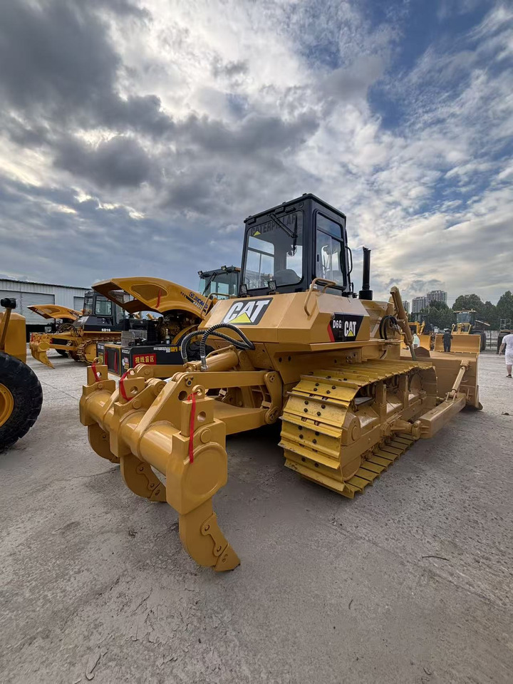 CATERPILLAR D6G bulldozer construction machine - Buldozers: foto 4 CATERPILLAR D6G bulldozer construction machine - Buldozers: foto 4