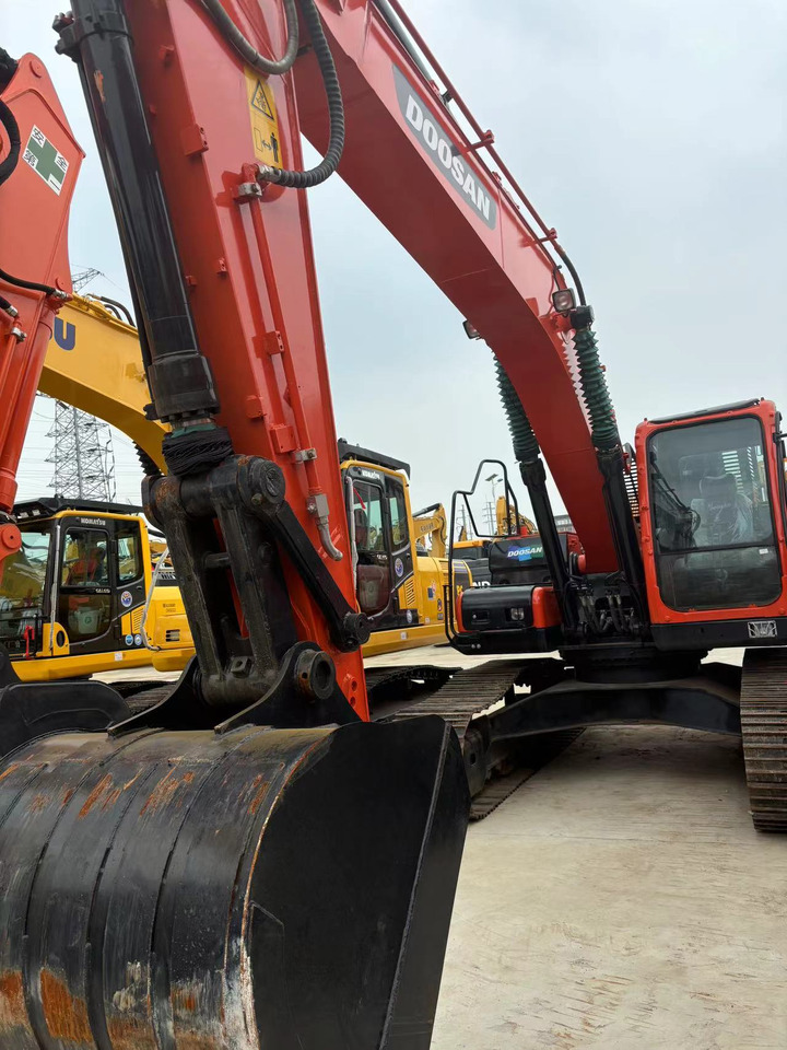 DOOSAN dx225 excavator original hot sale - Kāpurķēžu ekskavators: foto 4 DOOSAN dx225 excavator original hot sale - Kāpurķēžu ekskavators: foto 4