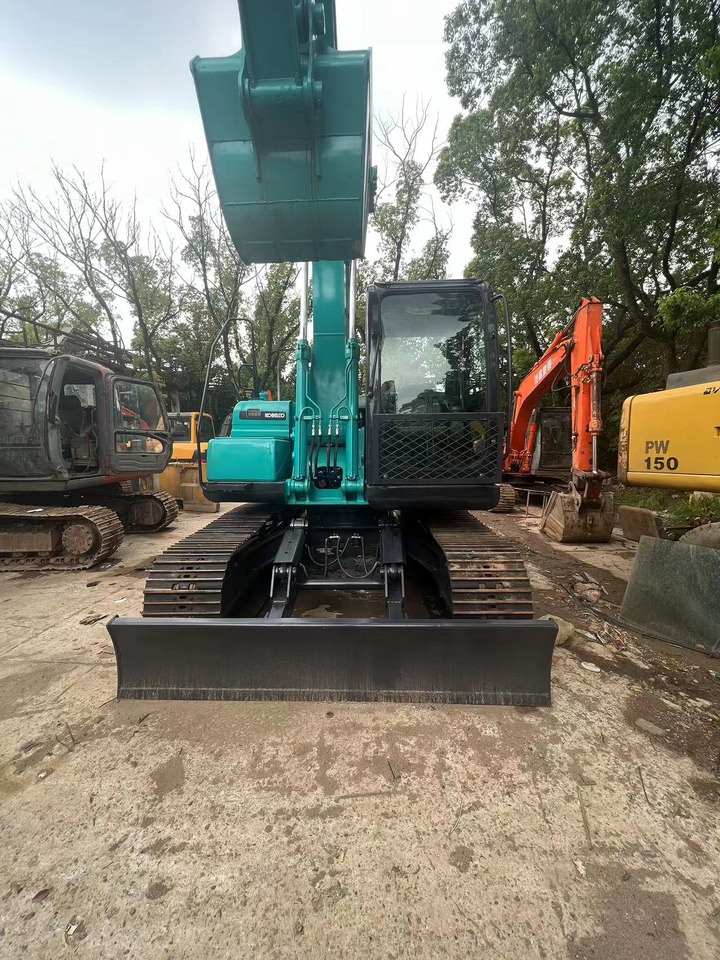 KOBELCO sk140 used excavator good condition for sale - Kāpurķēžu ekskavators: foto 3 KOBELCO sk140 used excavator good condition for sale - Kāpurķēžu ekskavators: foto 3