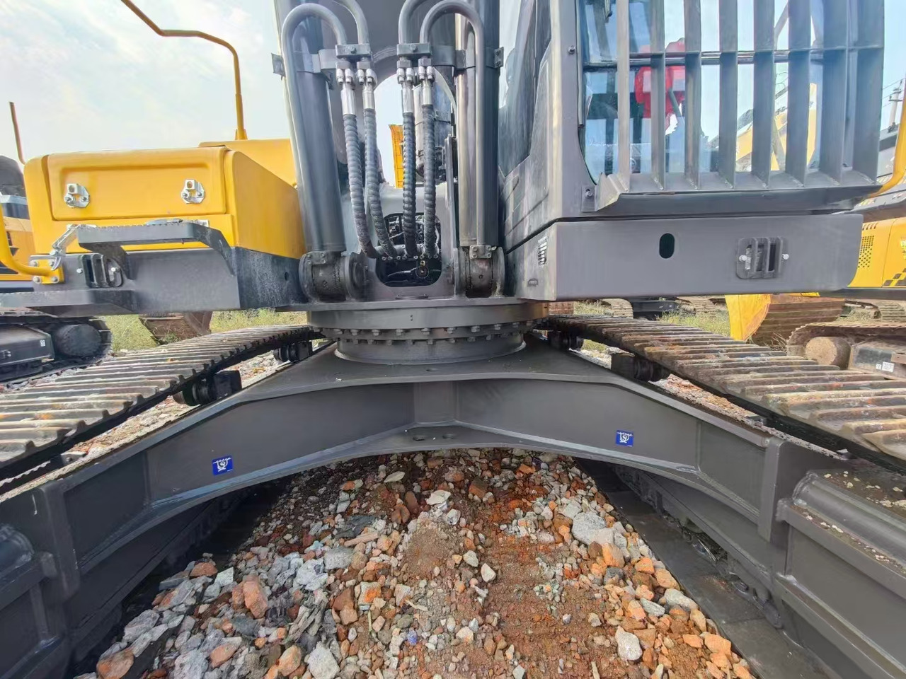 VOLVO EC480 used original excavator - Kāpurķēžu ekskavators: foto 3 VOLVO EC480 used original excavator - Kāpurķēžu ekskavators: foto 3