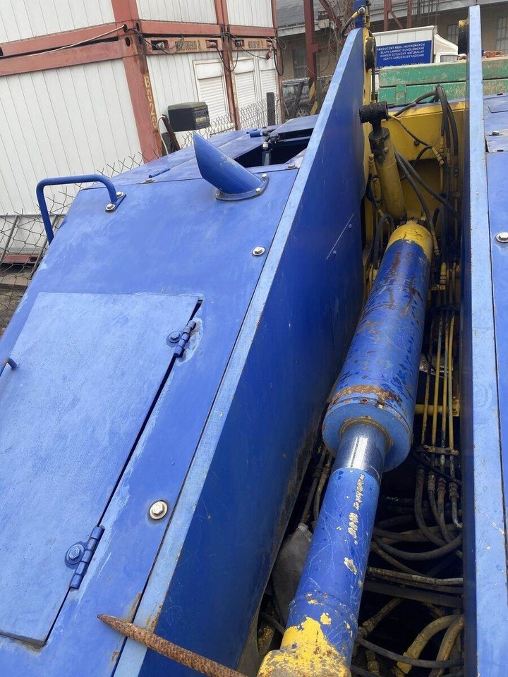 Aichi SR 182 - Teleskopiskais pacēlājs: foto 4 Aichi SR 182 - Teleskopiskais pacēlājs: foto 4