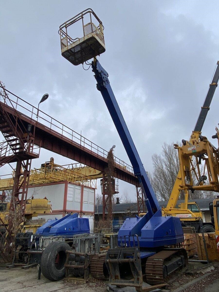 Aichi SR 182 - Teleskopiskais pacēlājs: foto 1 Aichi SR 182 - Teleskopiskais pacēlājs: foto 1