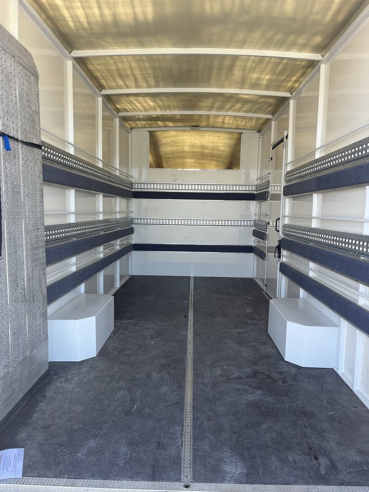 NISSAN INTERSTAR 2.3DCI170 PLANCHE CABINE - Furgons ar slēgtā virsbūve: foto 5 NISSAN INTERSTAR 2.3DCI170 PLANCHE CABINE - Furgons ar slēgtā virsbūve: foto 5