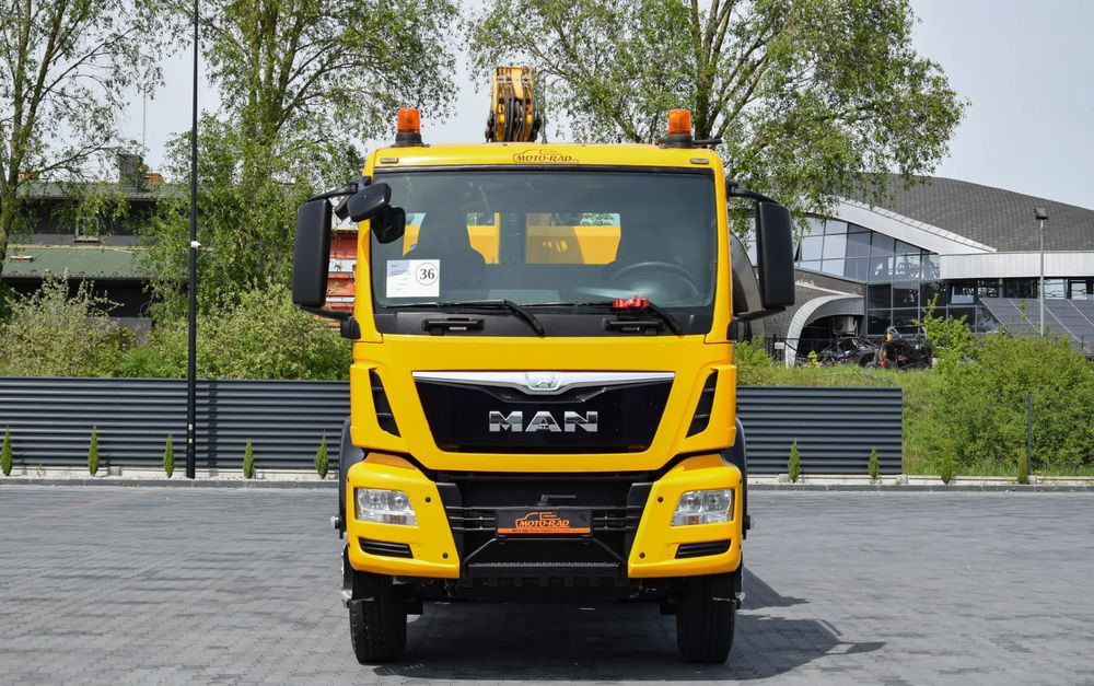 MAN TGS 26.400 / 6x4 / EURO 6 / UDT / HDS FASSI 165 / WYSUW x3 / ROTATOR / CHWYTAK / STEROWANIE RADIOWE / WZMOCNIONA RAMA / WYWROTKA / HYDROBURTA / AUTOMAT / 2017 / NOWE OPONY - 100% / NISKI PRZEBIEG - Citas iekārtas: foto 2 MAN TGS 26.400 / 6x4 / EURO 6 / UDT / HDS FASSI 165 / WYSUW x3 / ROTATOR / CHWYTAK / STEROWANIE RADIOWE / WZMOCNIONA RAMA / WYWROTKA / HYDROBURTA / AUTOMAT / 2017 / NOWE OPONY - 100% / NISKI PRZEBIEG - Citas iekārtas: foto 2