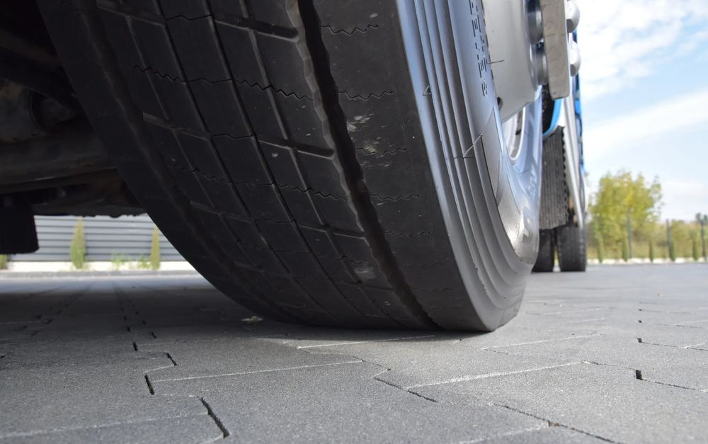 Scania P250 / EURO 6 / SKRZYNIA 7.8 M / WINDA DHOLLANDIA / PODUSZKI NA TYLNEJ OSI / RETARDER / KLIMA / TEMPOMAT / SERWISOWANY / SPROWADZONY līzingu Scania P250 / EURO 6 / SKRZYNIA 7.8 M / WINDA DHOLLANDIA / PODUSZKI NA TYLNEJ OSI / RETARDER / KLIMA / TEMPOMAT / SERWISOWANY / SPROWADZONY: foto 13 Scania P250 / EURO 6 / SKRZYNIA 7.8 M / WINDA DHOLLANDIA / PODUSZKI NA TYLNEJ OSI / RETARDER / KLIMA / TEMPOMAT / SERWISOWANY / SPROWADZONY līzingu Scania P250 / EURO 6 / SKRZYNIA 7.8 M / WINDA DHOLLANDIA / PODUSZKI NA TYLNEJ OSI / RETARDER / KLIMA / TEMPOMAT / SERWISOWANY / SPROWADZONY: foto 13