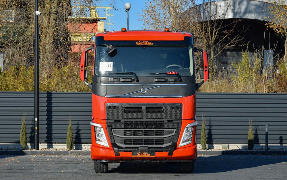 Volvo FH500 / NISKA KABINA / HYDRAULIKA / EURO 6 / ACC / LEDY / ALUFELGI / SERWISOWANY / SPROWADZONY - Vilcējs: foto 2 Volvo FH500 / NISKA KABINA / HYDRAULIKA / EURO 6 / ACC / LEDY / ALUFELGI / SERWISOWANY / SPROWADZONY - Vilcējs: foto 2