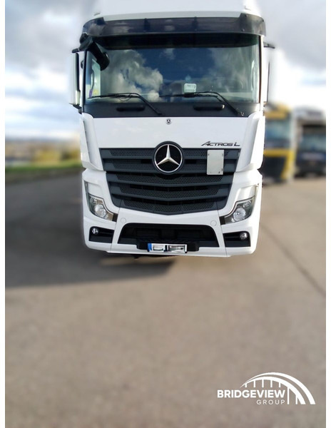 Mercedes-Benz Actros 1845 - Vilcējs: foto 3 Mercedes-Benz Actros 1845 - Vilcējs: foto 3