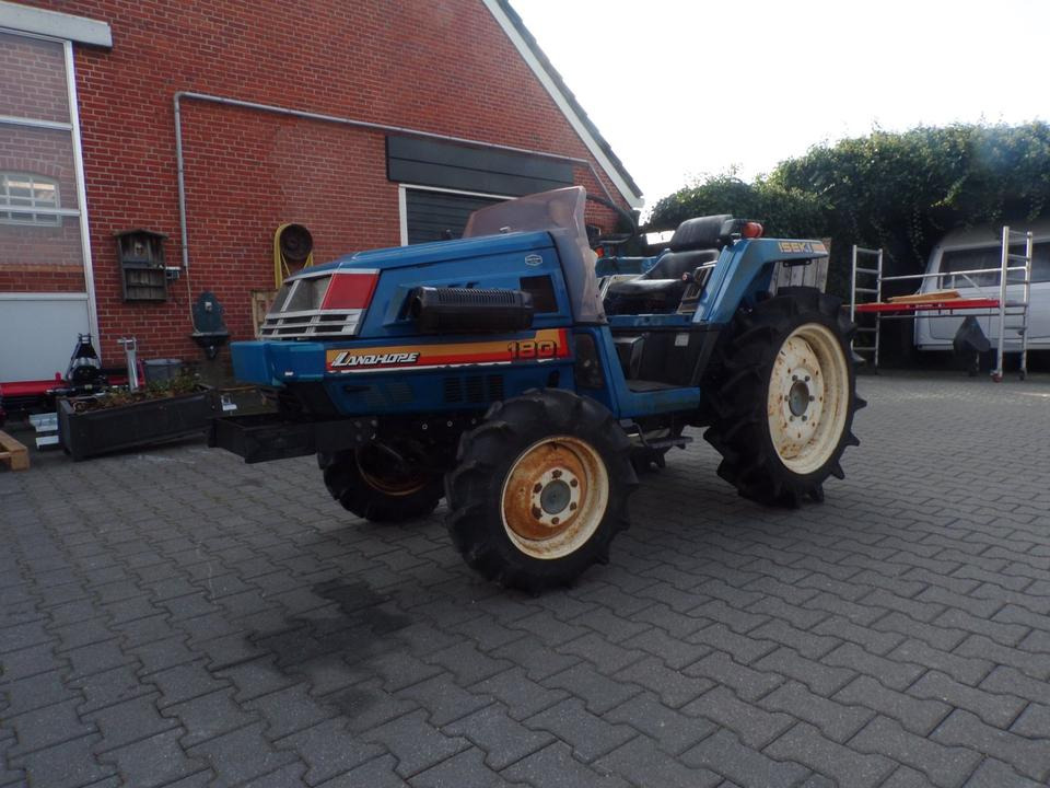 Kleintraktor Iseki TU180 - Mini traktors: foto 2 Kleintraktor Iseki TU180 - Mini traktors: foto 2