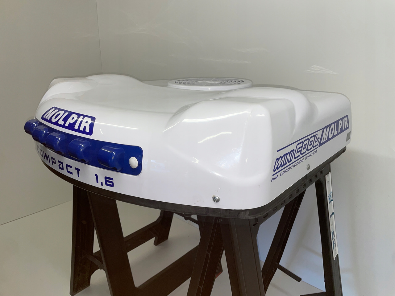 KLIMATYZACJA POSTOJOWA COMPACT 1,6 MOLPIR MAN SCANIA DAF IVECO - NOWA - - Kondicioniera kompresors - Kravas automašīna: foto 4 KLIMATYZACJA POSTOJOWA COMPACT 1,6 MOLPIR MAN SCANIA DAF IVECO - NOWA - - Kondicioniera kompresors - Kravas automašīna: foto 4