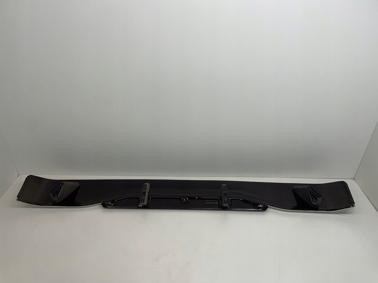 KOMPLETNA ORYGINALNA BLENDA OSŁONA PRZECIWSŁONECZNA MAN TG3 TGX 3 TGX-3 - Saules sargs - Kravas automašīna: foto 4 KOMPLETNA ORYGINALNA BLENDA OSŁONA PRZECIWSŁONECZNA MAN TG3 TGX 3 TGX-3 - Saules sargs - Kravas automašīna: foto 4