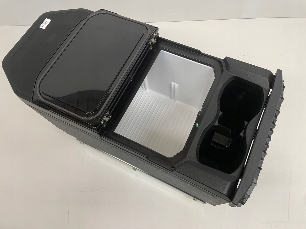 LODÓWKA DAF XF XG + 2321324 - Kabīne un interjers - Kravas automašīna: foto 2 LODÓWKA DAF XF XG + 2321324 - Kabīne un interjers - Kravas automašīna: foto 2