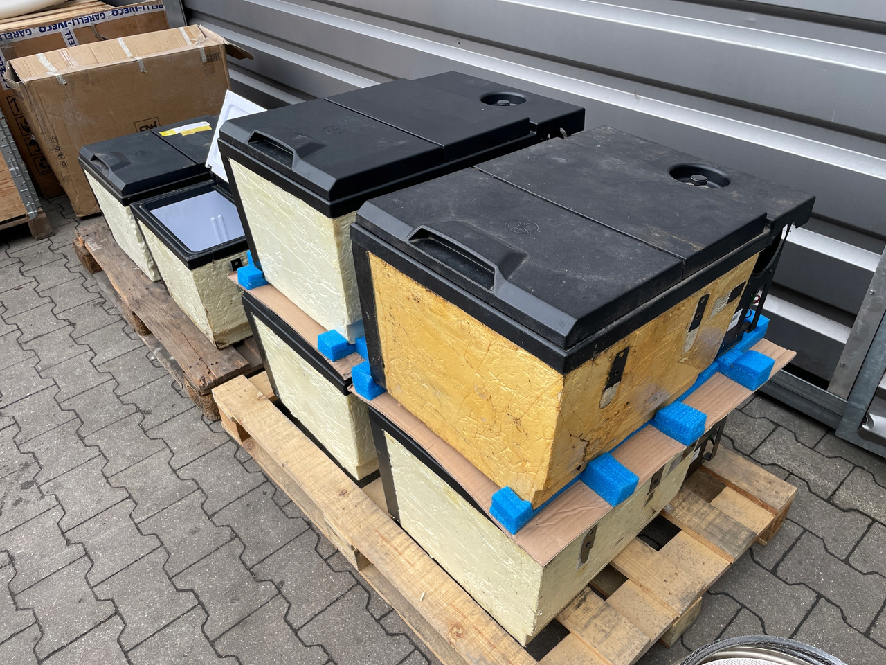 LODÓWKA RENAULT GAMA T RANGE C KABINA HIGH - Kabīne un interjers - Kravas automašīna: foto 1 LODÓWKA RENAULT GAMA T RANGE C KABINA HIGH - Kabīne un interjers - Kravas automašīna: foto 1