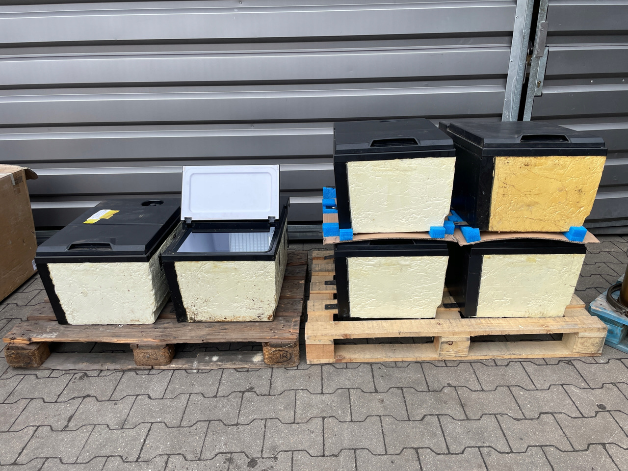 LODÓWKA RENAULT GAMA T RANGE C KABINA HIGH - Kabīne un interjers - Kravas automašīna: foto 2 LODÓWKA RENAULT GAMA T RANGE C KABINA HIGH - Kabīne un interjers - Kravas automašīna: foto 2