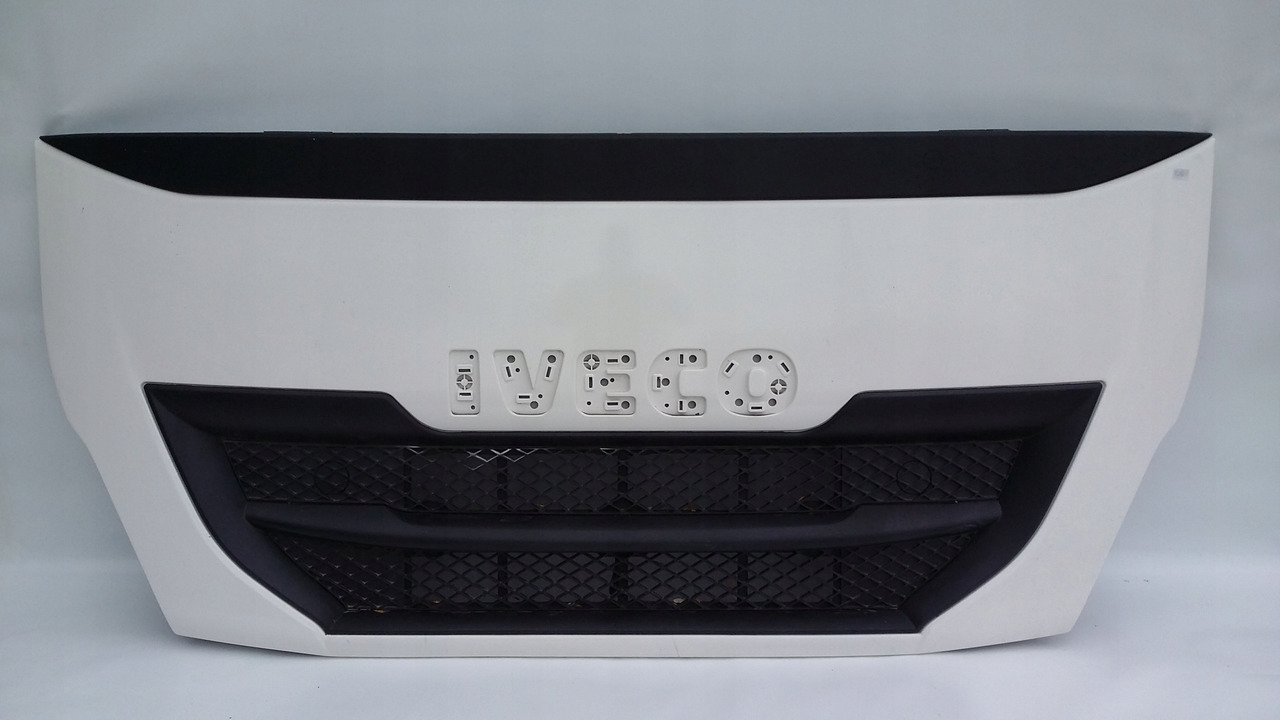 MASKA ATRAPA IVECO HI WAY NR 826 - Motora pārsegs - Kravas automašīna: foto 1 MASKA ATRAPA IVECO HI WAY NR 826 - Motora pārsegs - Kravas automašīna: foto 1