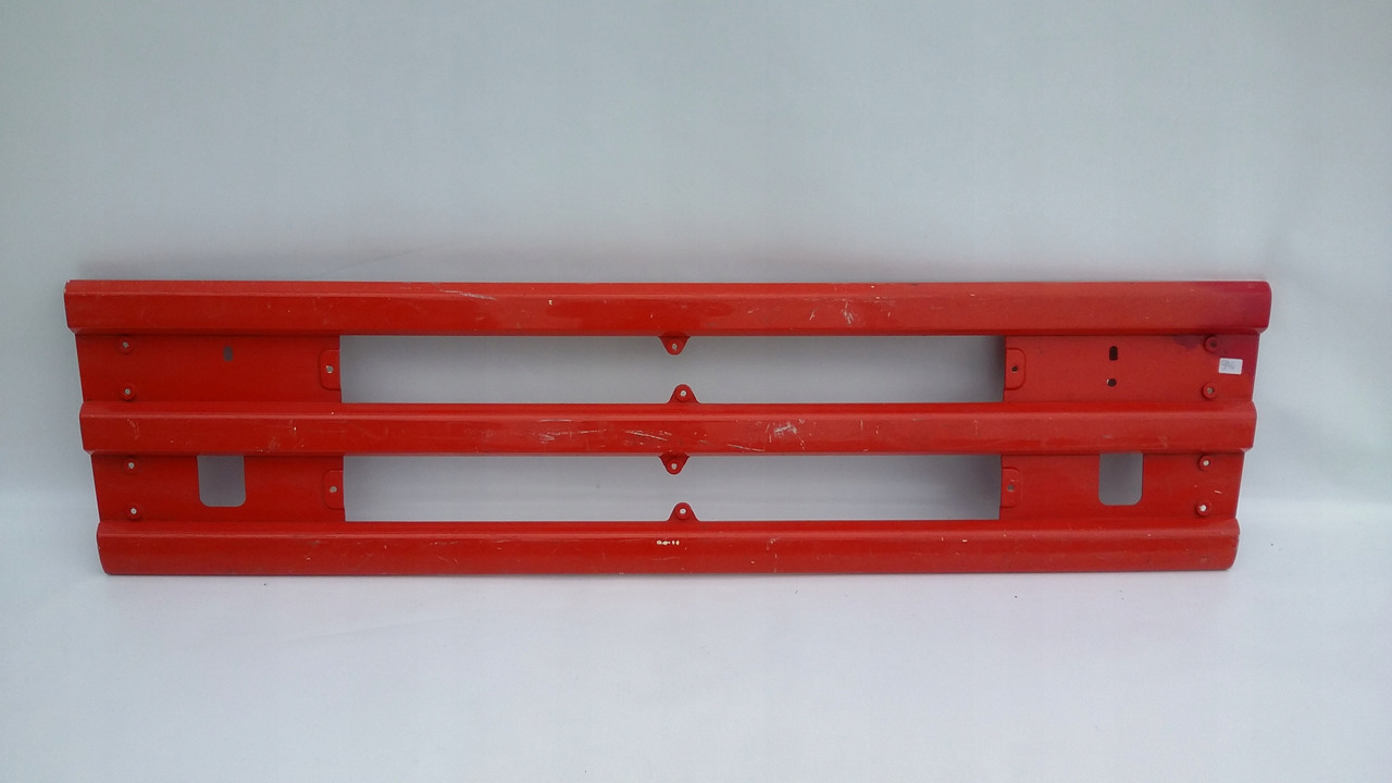 MASKA ATRAPA SCANIA 4 NISKA KABINA NR 946 - Radiatora reste - Kravas automašīna: foto 1 MASKA ATRAPA SCANIA 4 NISKA KABINA NR 946 - Radiatora reste - Kravas automašīna: foto 1