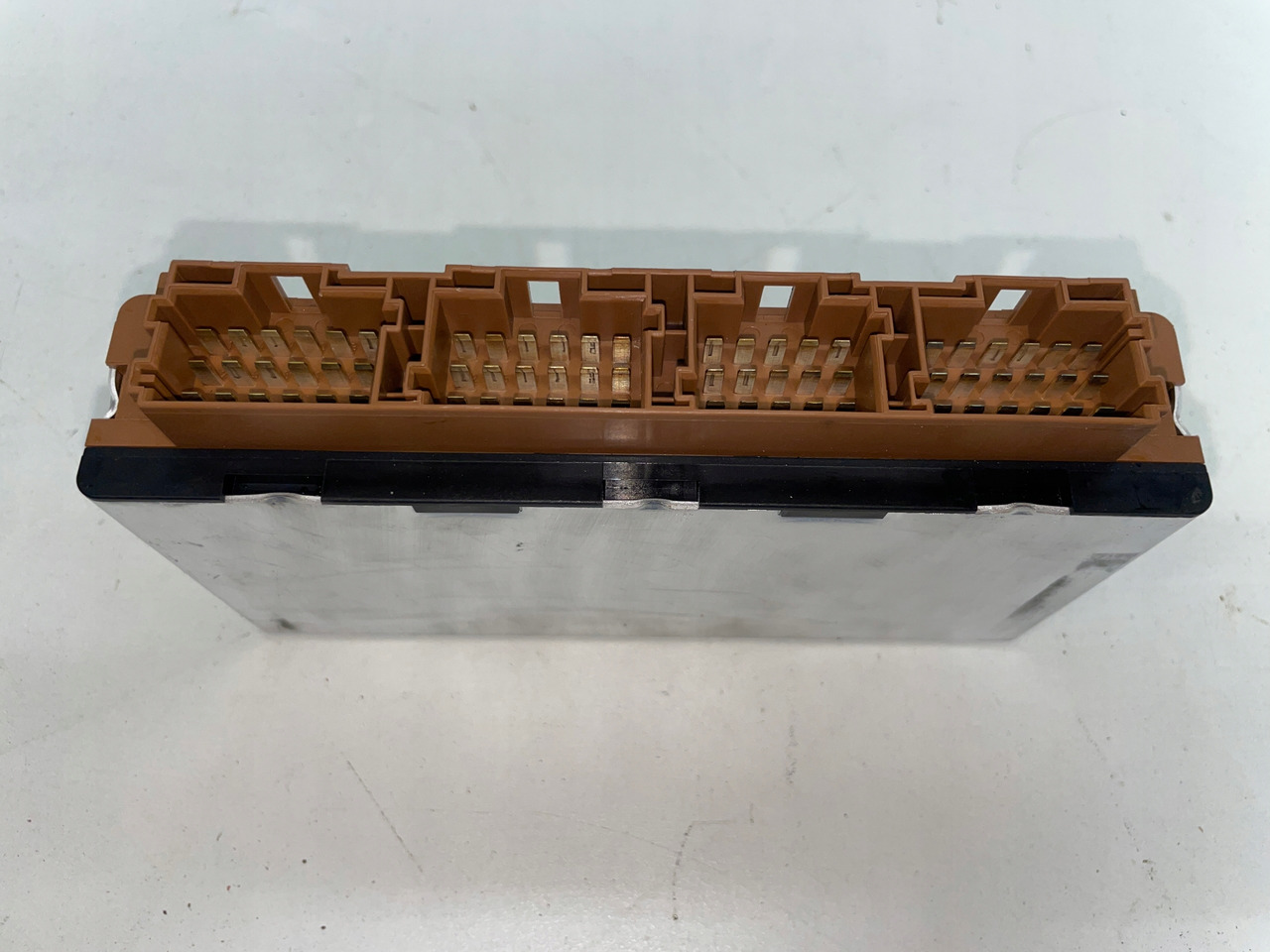 STEROWNIK KSM MAN TGX TGS 81258167011 - Elektroniskais vadības bloks (ECU) - Kravas automašīna: foto 2 STEROWNIK KSM MAN TGX TGS 81258167011 - Elektroniskais vadības bloks (ECU) - Kravas automašīna: foto 2