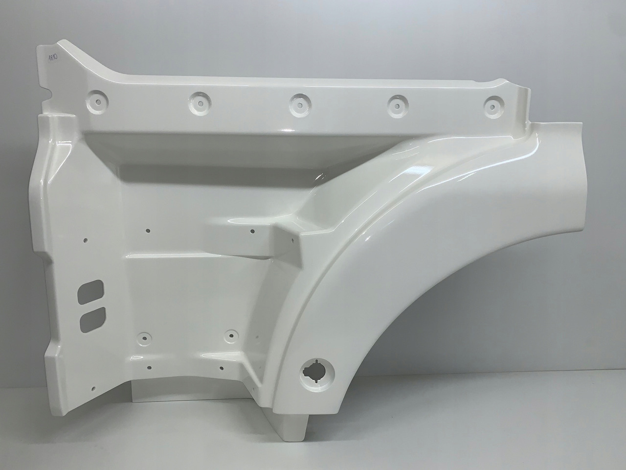 STOPNICA STOPIEŃ MAN TGX EURO 6 RAL 9010 NR 1810 - Durvis un rezerves daļas - Kravas automašīna: foto 1 STOPNICA STOPIEŃ MAN TGX EURO 6 RAL 9010 NR 1810 - Durvis un rezerves daļas - Kravas automašīna: foto 1