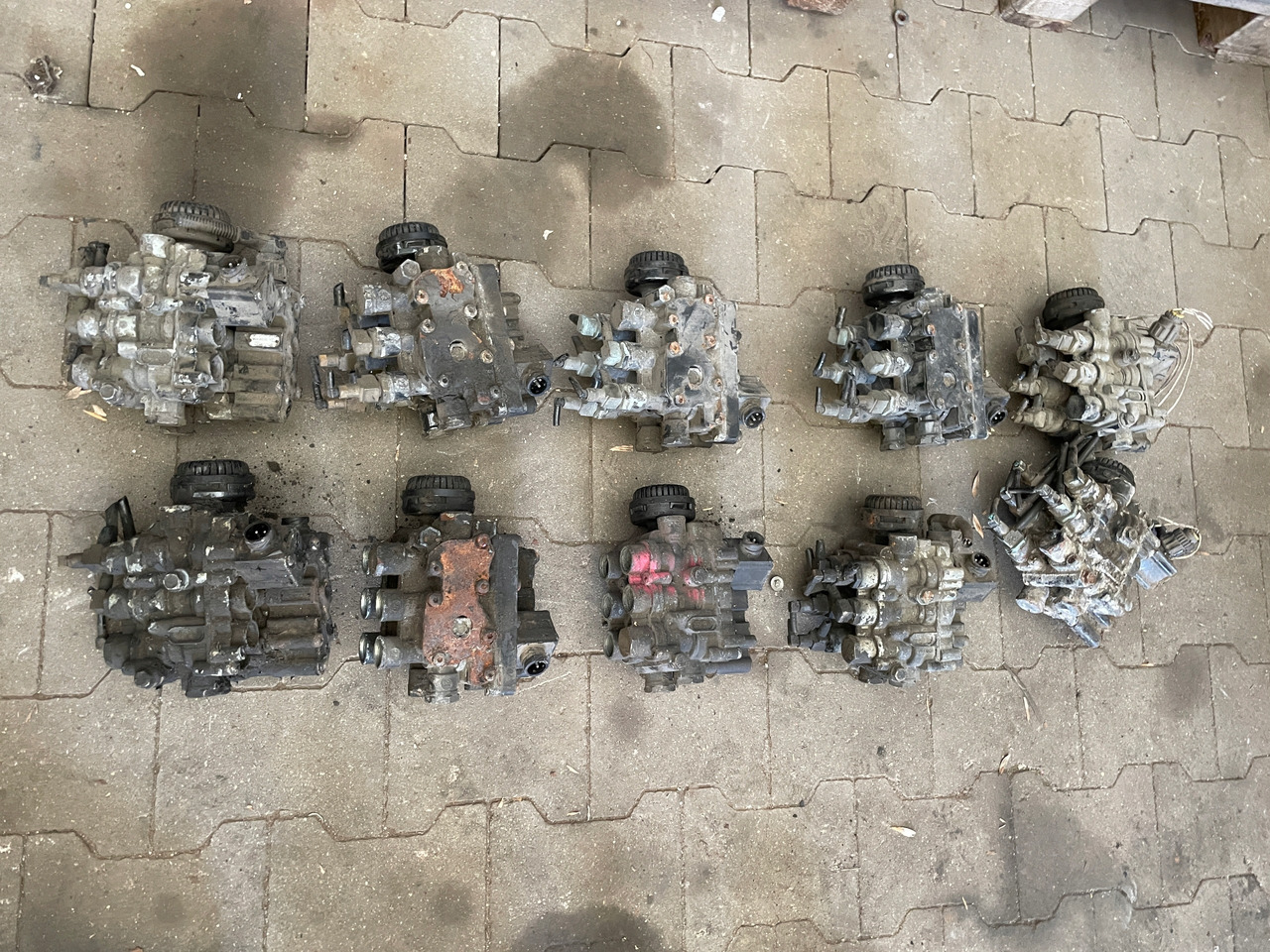 ZAWÓR PODUSZEK ECAS MAN TGA TGX TGS 4729000570 - Pneimo piekare - Kravas automašīna: foto 4 ZAWÓR PODUSZEK ECAS MAN TGA TGX TGS 4729000570 - Pneimo piekare - Kravas automašīna: foto 4