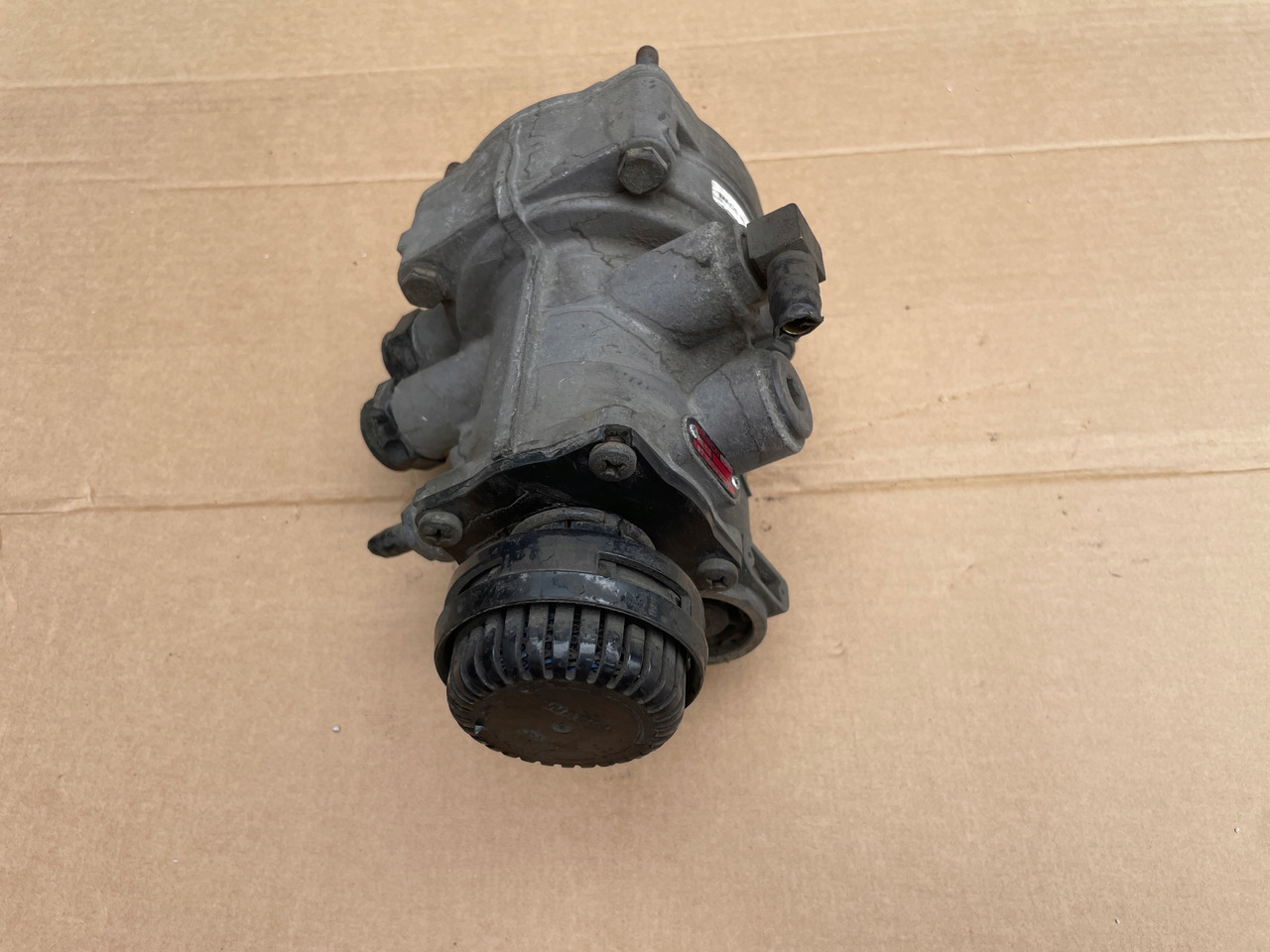 ZAWÓR STERUJĄCY NACZEPY PRZYCZEPY WABC0 MAN DAF 9730090067 - Bremžu vārsts: foto 2 ZAWÓR STERUJĄCY NACZEPY PRZYCZEPY WABC0 MAN DAF 9730090067 - Bremžu vārsts: foto 2