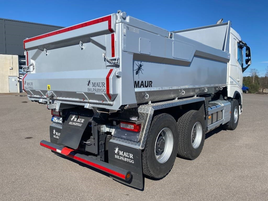 Volvo FH 540  - Kravas automašīna pašizgāzējs: foto 3 Volvo FH 540  - Kravas automašīna pašizgāzējs: foto 3