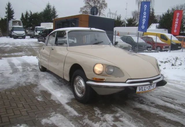 Citroën DS - Sedans: foto 4 Citroën DS - Sedans: foto 4