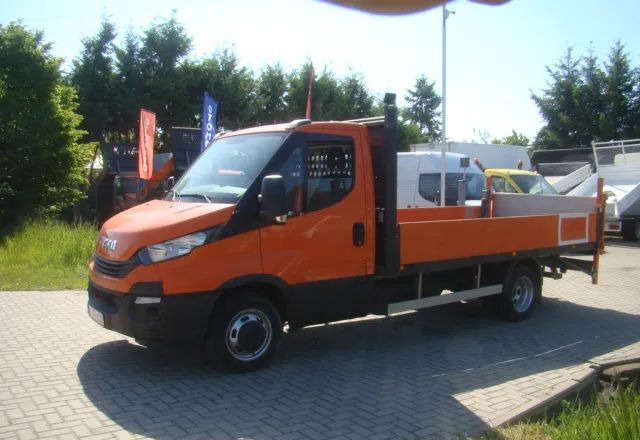 Iveco DAILY 35 C 15 WINDA 750KG 3.5T NA HAKU - Automašīna ar kravas platformu: foto 1 Iveco DAILY 35 C 15 WINDA 750KG 3.5T NA HAKU - Automašīna ar kravas platformu: foto 1