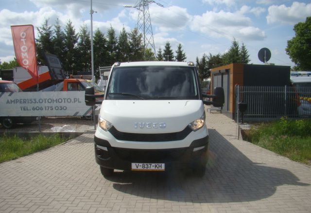 Iveco DAILY 40 C 17 3.0TDI CLIXSTAR PRAWOJAZDY E DO B 3400KGŁADOWNOŚCI - Automašīna ar kravas platformu: foto 3 Iveco DAILY 40 C 17 3.0TDI CLIXSTAR PRAWOJAZDY E DO B 3400KGŁADOWNOŚCI - Automašīna ar kravas platformu: foto 3