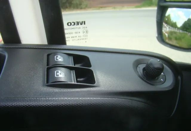 Iveco DAILY 40 C 17 3.0TDI CLIXSTAR PRAWOJAZDY E DO B 3400KGŁADOWNOŚCI līzingu Iveco DAILY 40 C 17 3.0TDI CLIXSTAR PRAWOJAZDY E DO B 3400KGŁADOWNOŚCI: foto 15 Iveco DAILY 40 C 17 3.0TDI CLIXSTAR PRAWOJAZDY E DO B 3400KGŁADOWNOŚCI līzingu Iveco DAILY 40 C 17 3.0TDI CLIXSTAR PRAWOJAZDY E DO B 3400KGŁADOWNOŚCI: foto 15