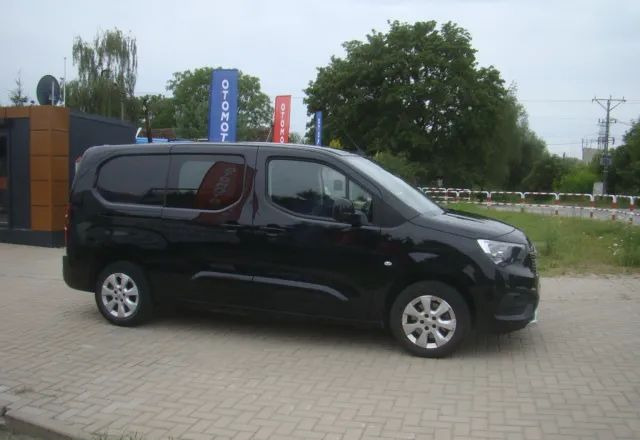 Opel COMBO 1.5D MAXI FUL OPCJA WYPOSAŻENIA - Mazs furgons: foto 5 Opel COMBO 1.5D MAXI FUL OPCJA WYPOSAŻENIA - Mazs furgons: foto 5