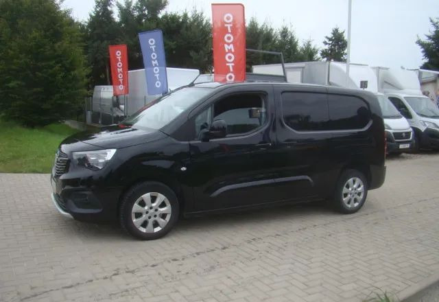 Opel COMBO 1.5D MAXI FUL OPCJA WYPOSAŻENIA - Mazs furgons: foto 2 Opel COMBO 1.5D MAXI FUL OPCJA WYPOSAŻENIA - Mazs furgons: foto 2