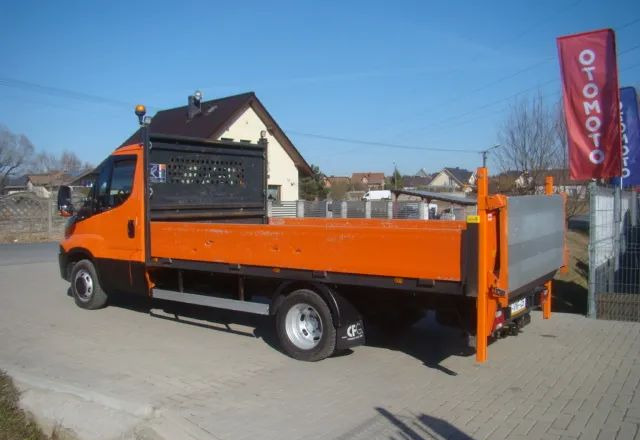 WINDA Z IVECO 2016R 750KG NA KAŻDE AUTO 3-SZTUKI - Virsbūve un ārpuse: foto 5 WINDA Z IVECO 2016R 750KG NA KAŻDE AUTO 3-SZTUKI - Virsbūve un ārpuse: foto 5