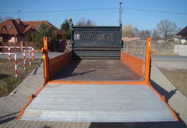 WINDA Z IVECO 2016R 750KG NA KAŻDE AUTO 3-SZTUKI - Virsbūve un ārpuse: foto 3 WINDA Z IVECO 2016R 750KG NA KAŻDE AUTO 3-SZTUKI - Virsbūve un ārpuse: foto 3